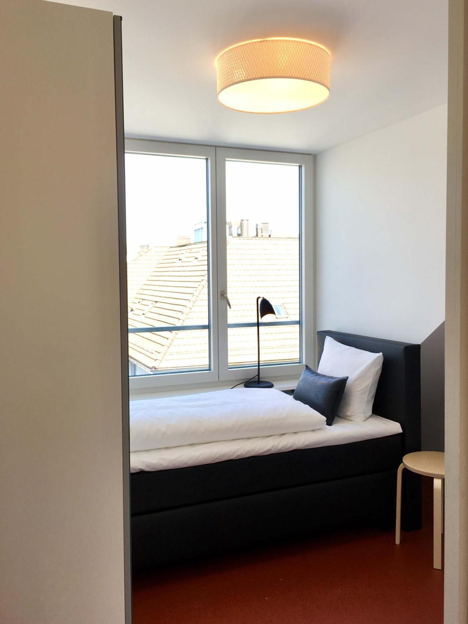 Viadukt Homestay Zurich Luaran gambar