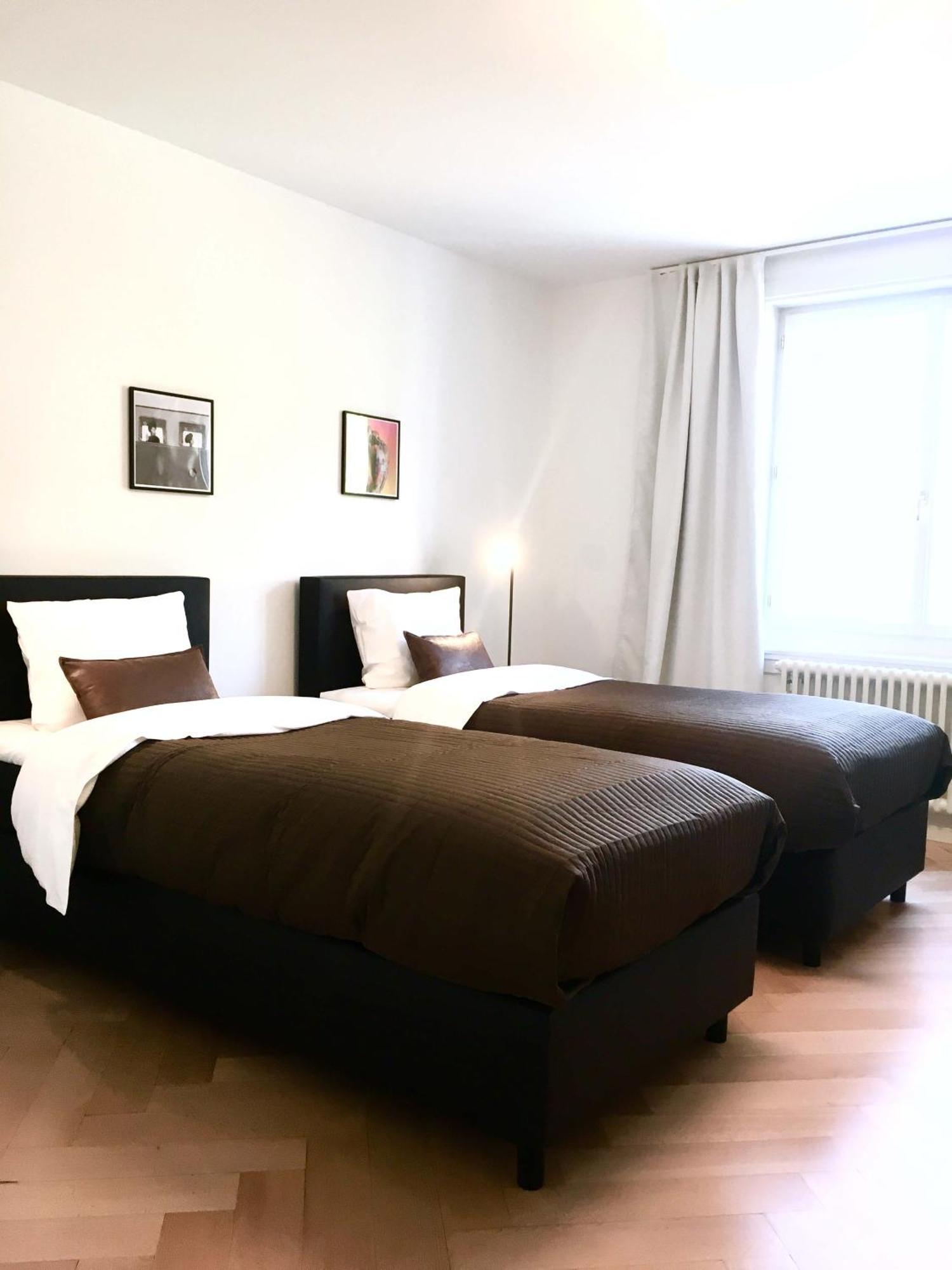 Viadukt Homestay Zurich Luaran gambar