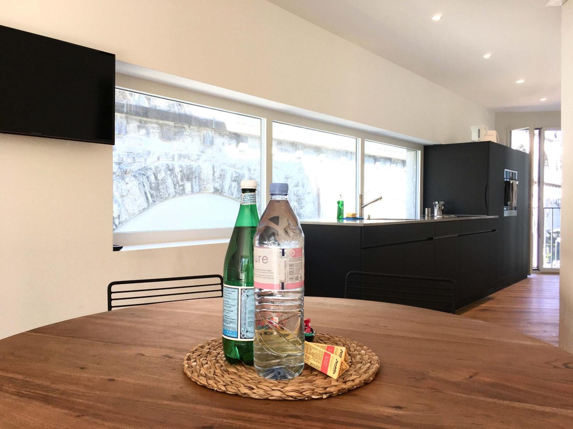 Viadukt Homestay Zurich Luaran gambar